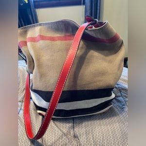 Burberry canvas shoulder bag